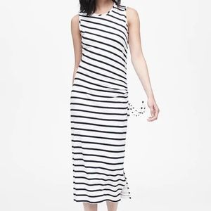 Banana Republic Stripe Ruched Dress with Slit, M